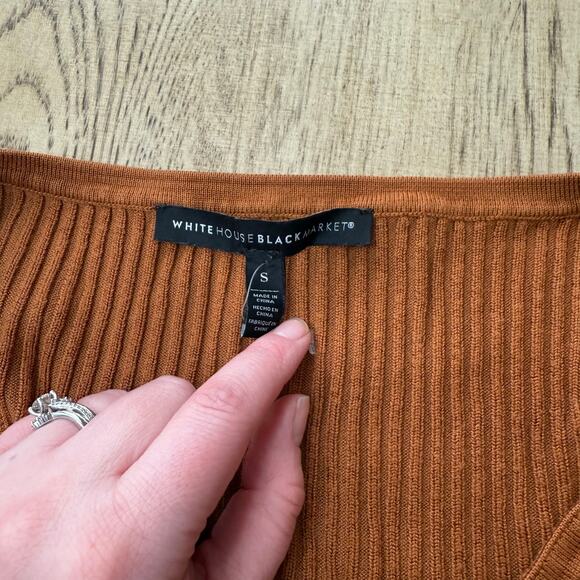 White House Black Market Rust‎ Brown V-Neck Sweater Small - Picture 3 of 9